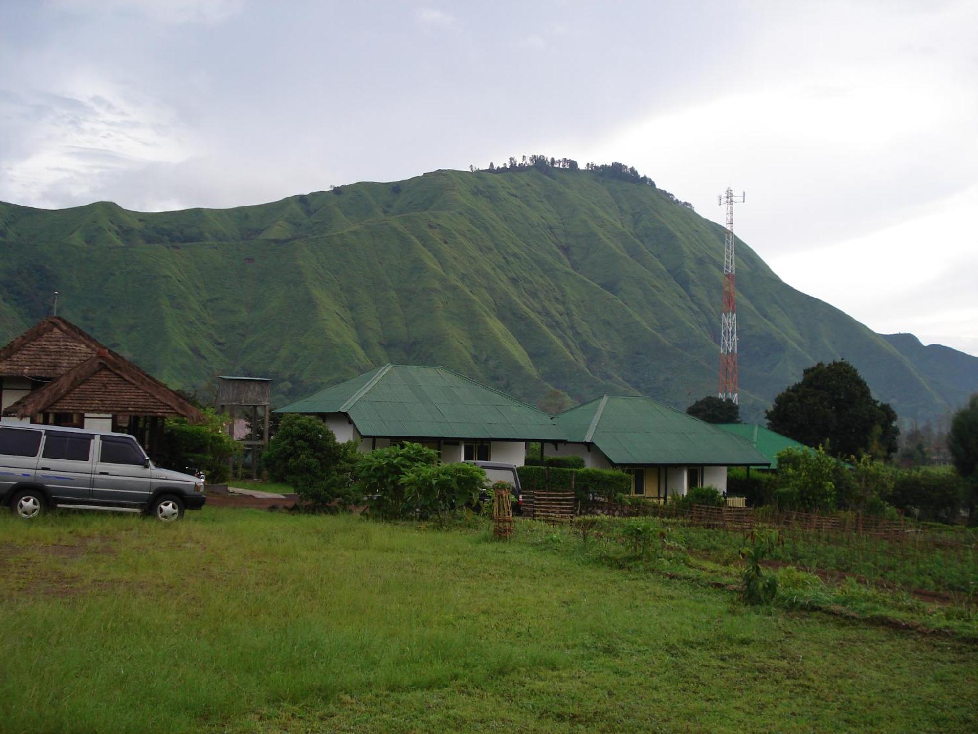 Lembah Rinjani Villa & Resto Syariah By Ecommerceloka Sembalunlawang Luaran gambar